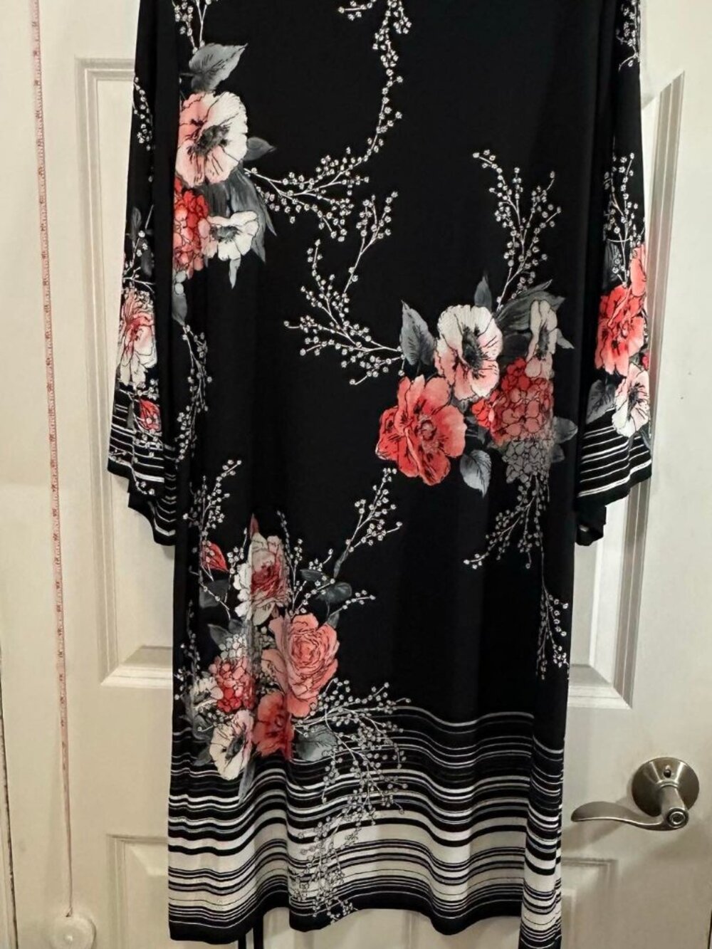 Roz & Ali Black Floral Stripe Bell Sleeve Midi Dress Tie Waist Size XL - Picture 2 of 8